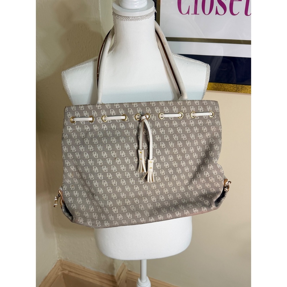 Dooney & Bourke Monogram Canvas Tote Bag Tan White Tassel Drawstring USA Made